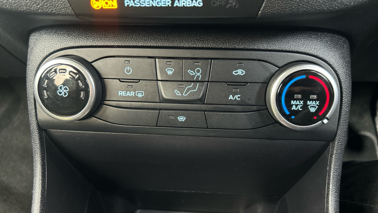 Ford Fiesta 1.0 EcoBoost Titanium 5dr Petrol Hatchback